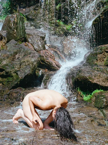 Karla Hiraldo Voleau, Crash, dalla serie You Can Have it All (2019, 2024). © Karla Hiraldo Voleau